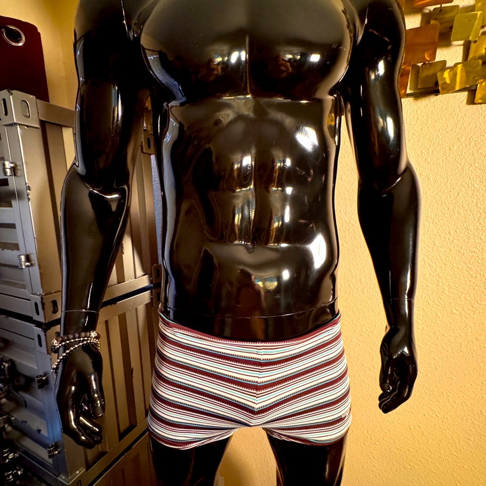 Men’s Medium Square Cut Speedo